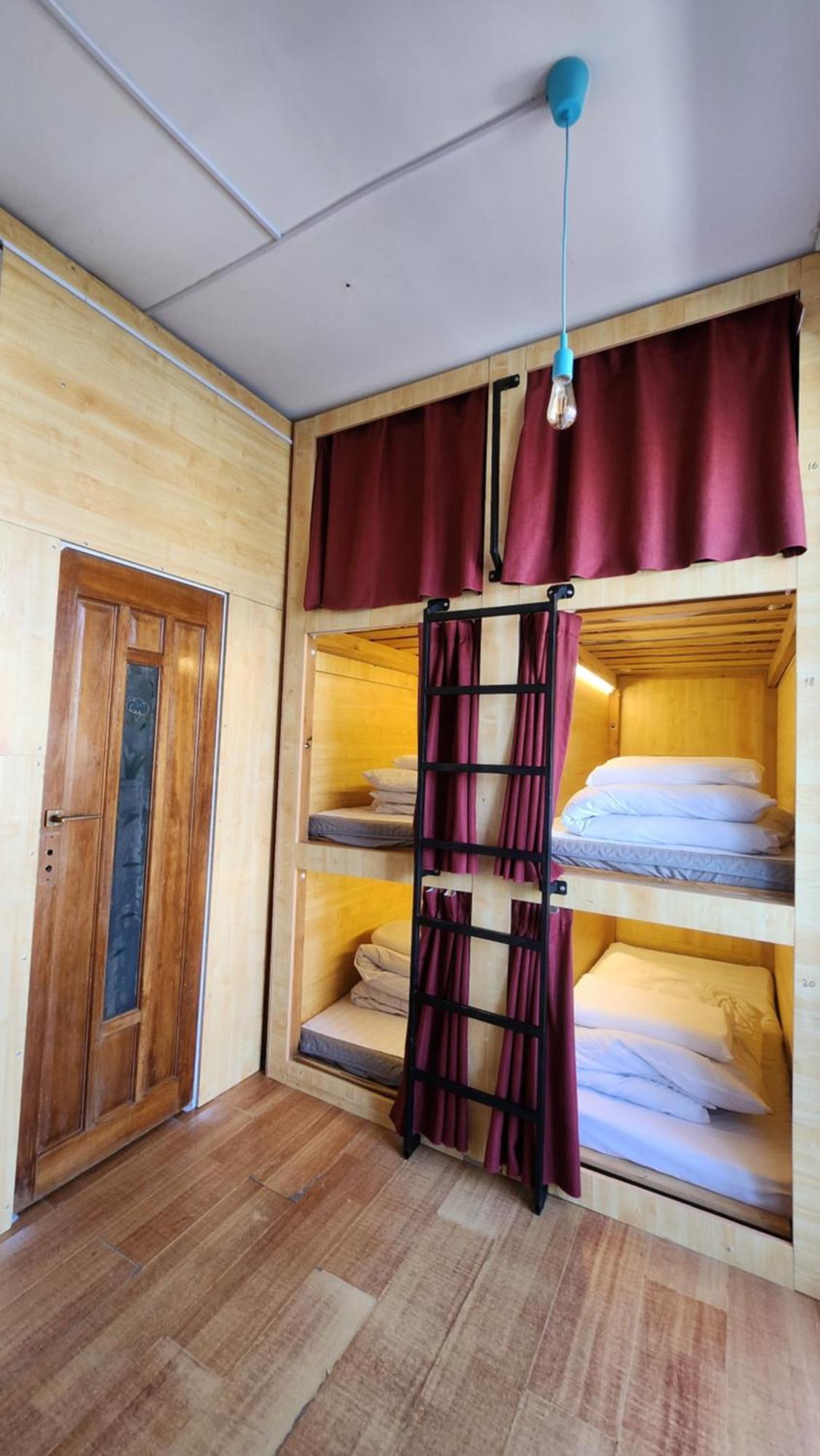 Ulaanbaatar Hostel מראה חיצוני תמונה