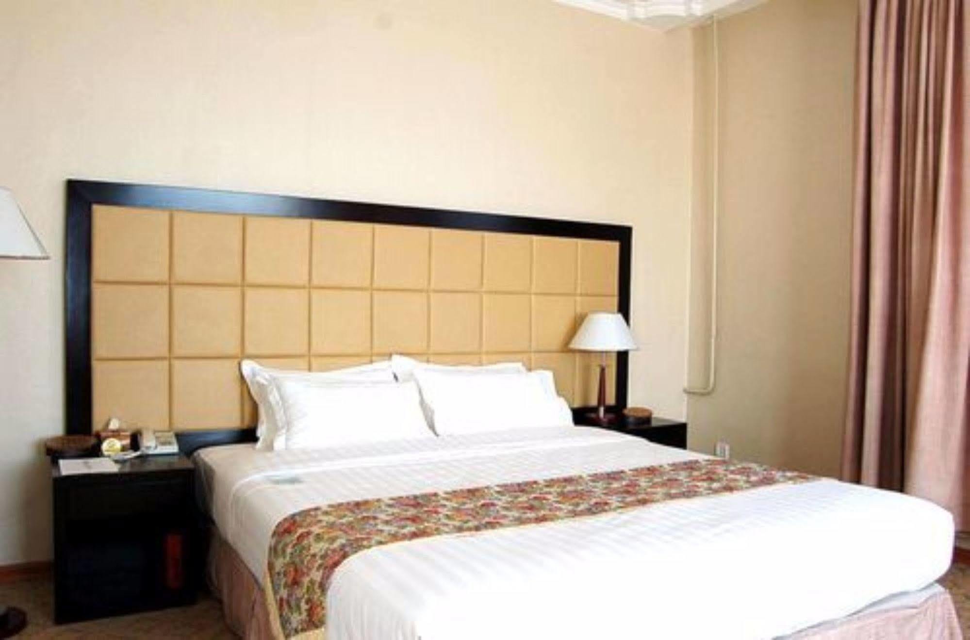Ulaanbaatar Hostel מראה חיצוני תמונה
