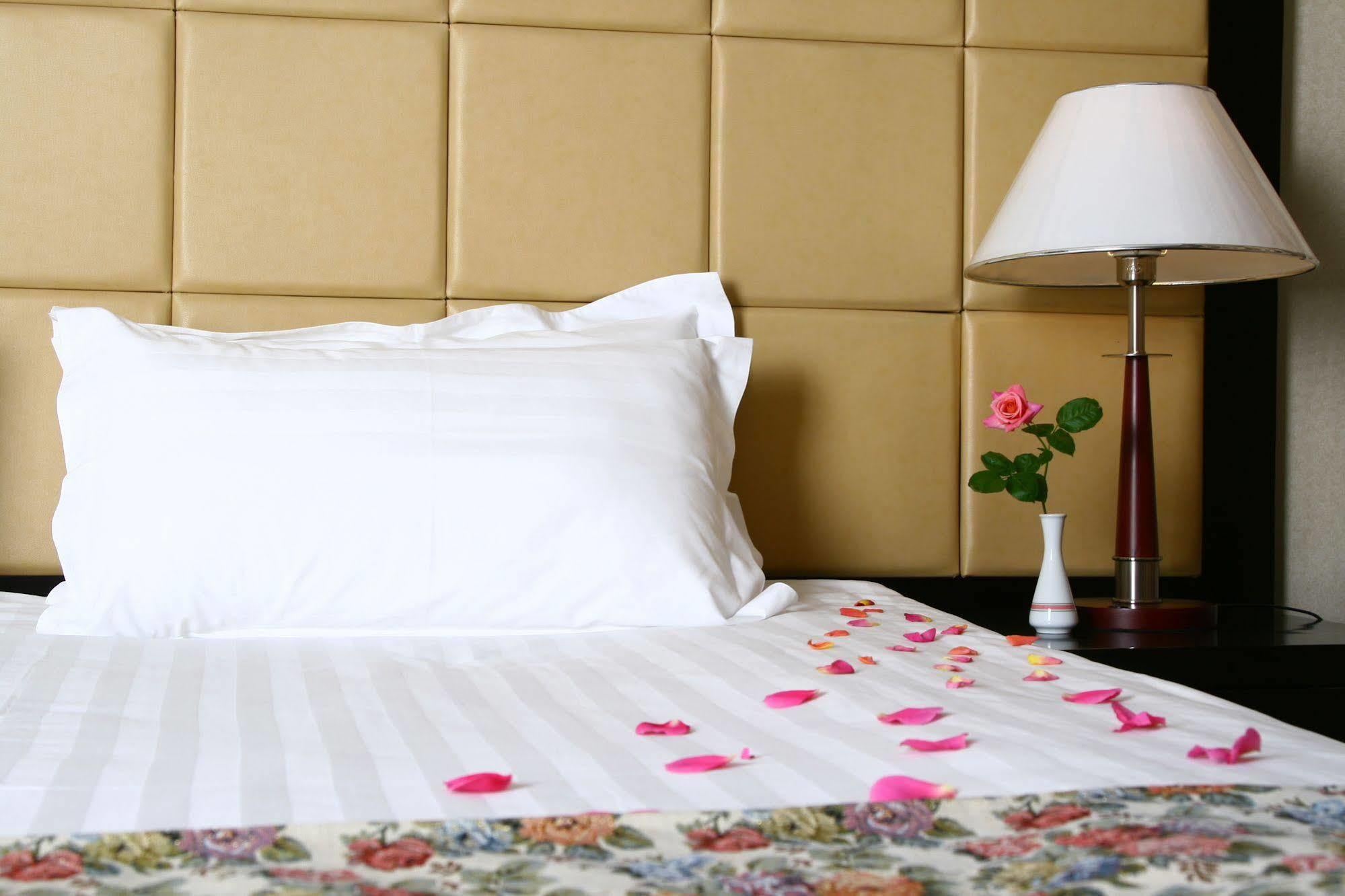 Ulaanbaatar Hostel מראה חיצוני תמונה